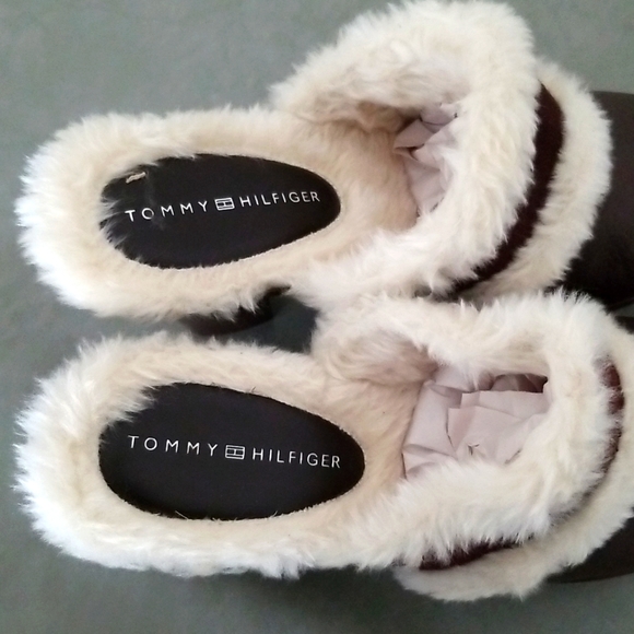 💕 TOMMY HILFIGER FUR LINED CLOGS - Picture 5 of 9